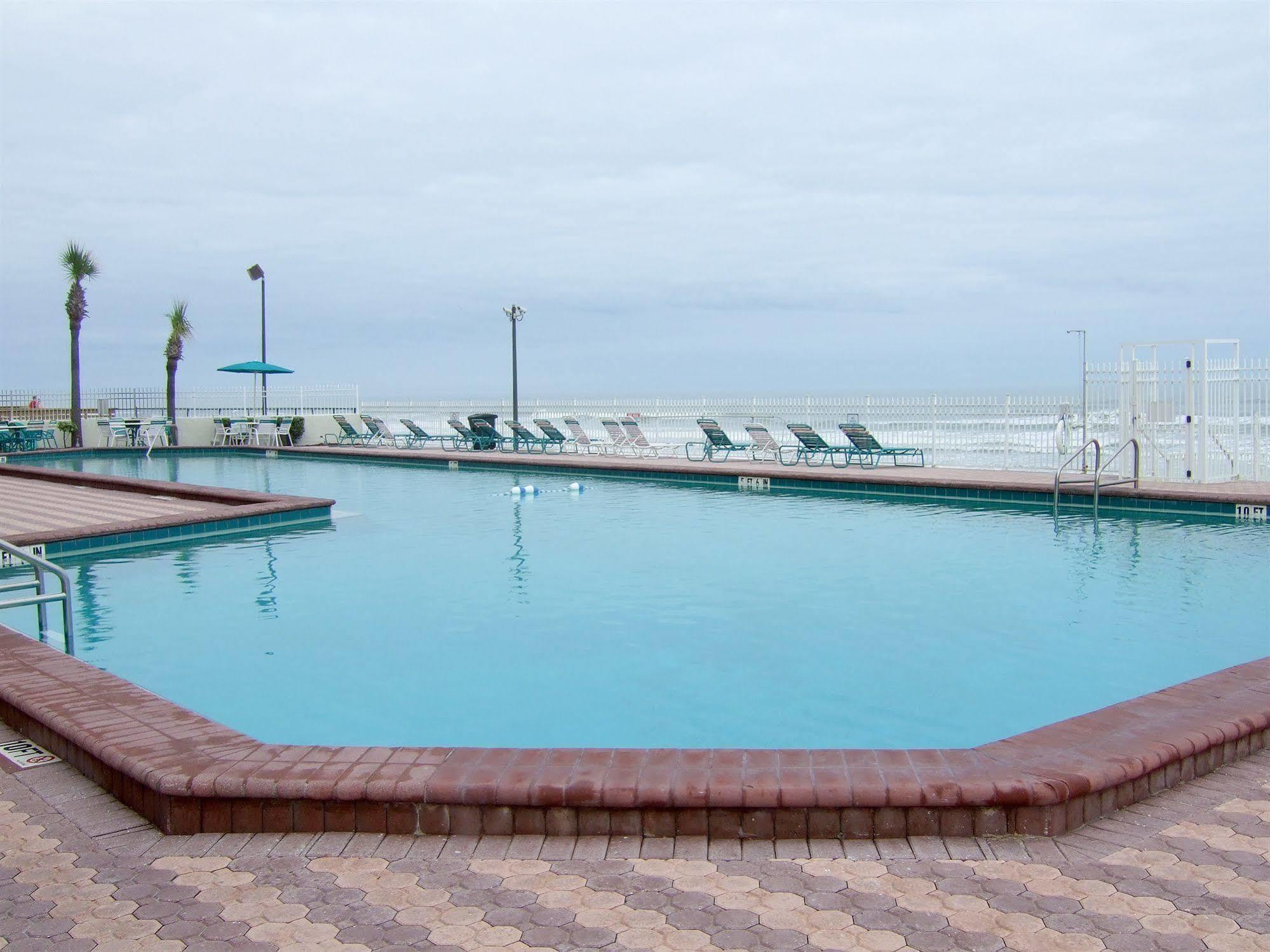 Harbour Beach Resort Studios! Дейтона Бийч Екстериор снимка